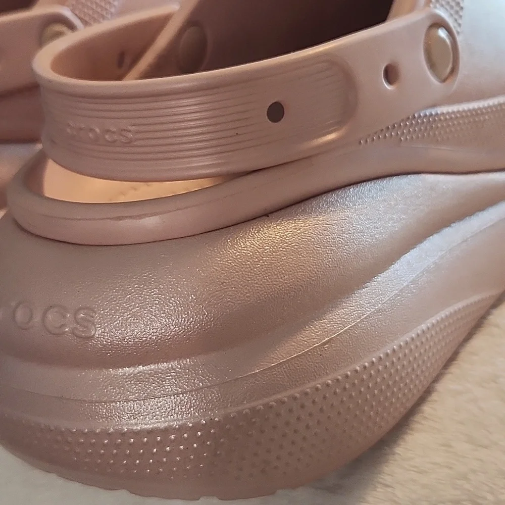 Crocs Crush shimmer slip-on clogs (new with tags) - Picture 11 of 11